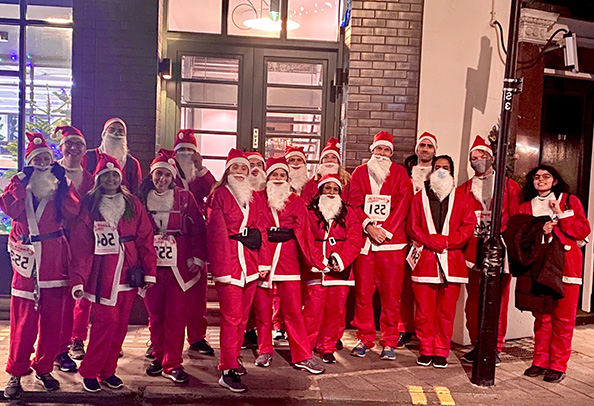 Random42-Santa-in-the-City-2021 Random42 Santa in the City 2021